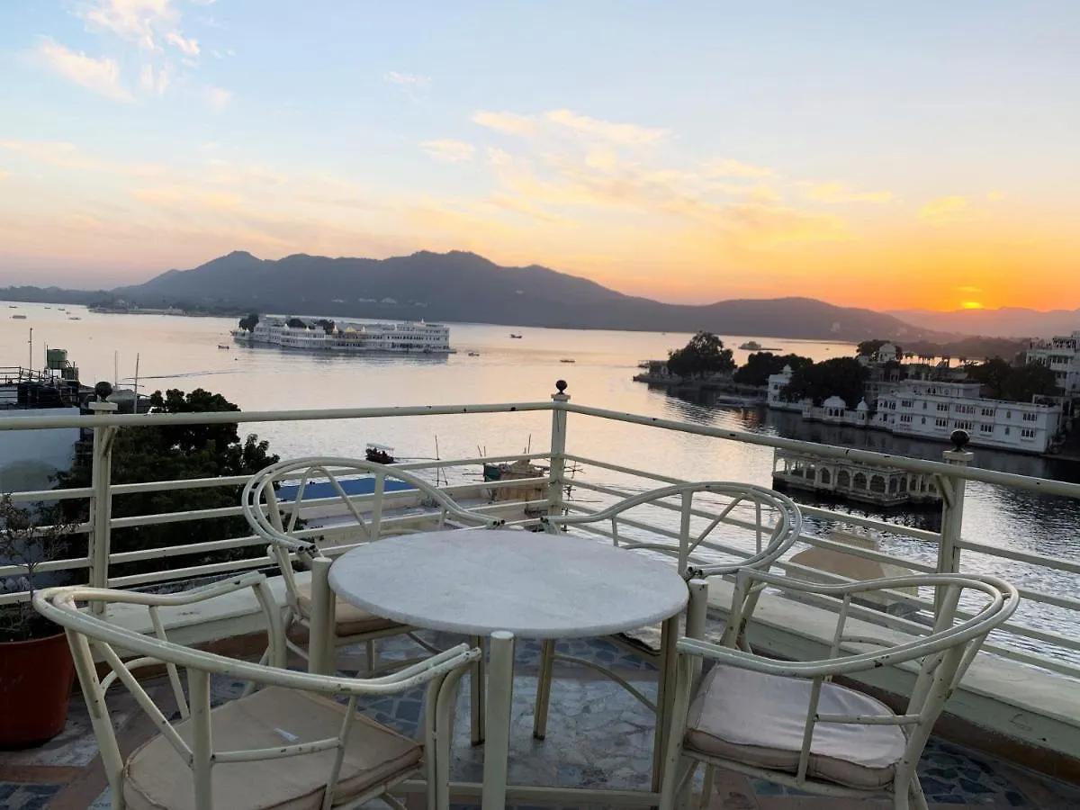 Hotel The Tiger Udaipur 3*,